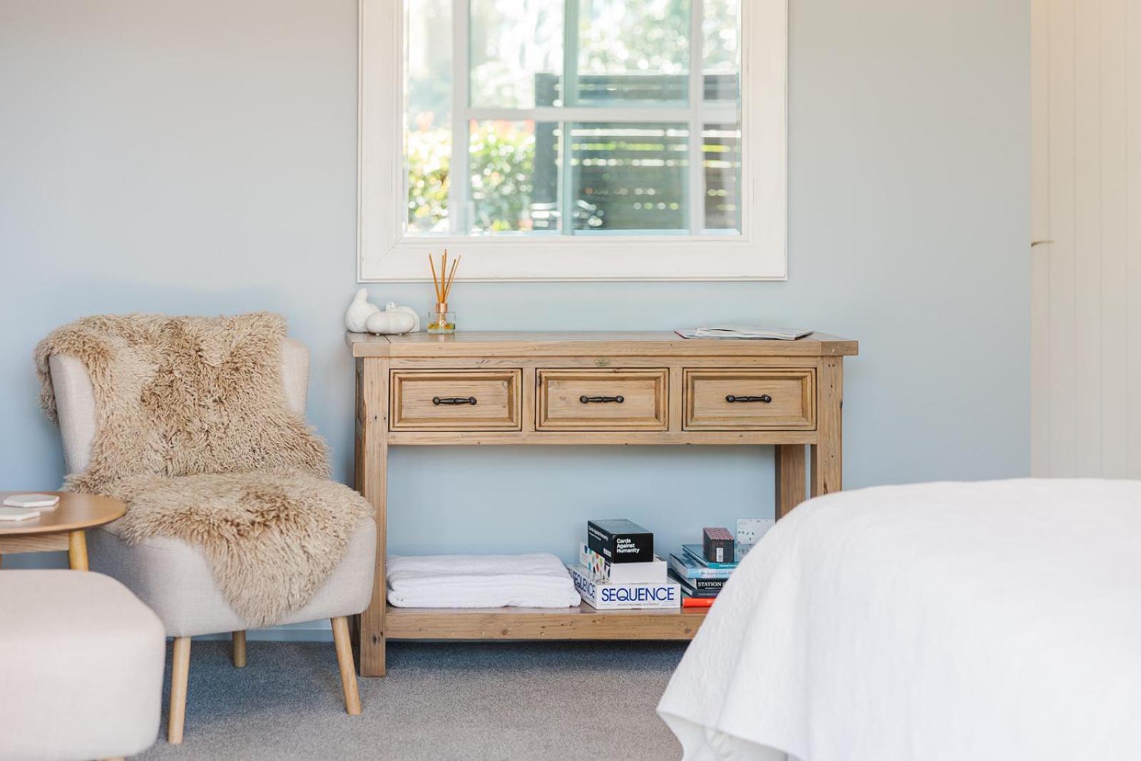 Revive On Oakview Boutique Beauty And Accommodation Ashburton Eksteriør billede