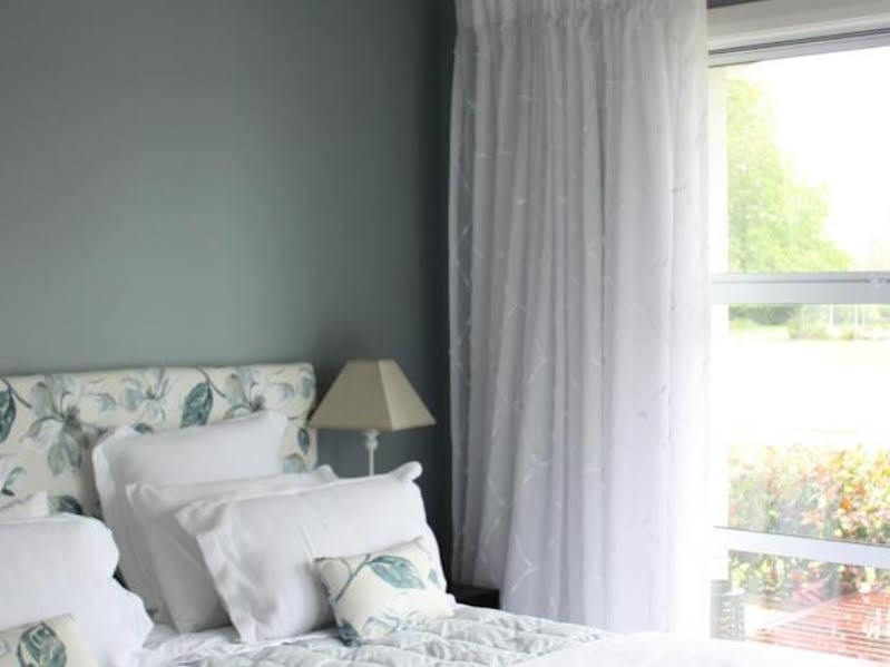 Revive On Oakview Boutique Beauty And Accommodation Ashburton Eksteriør billede