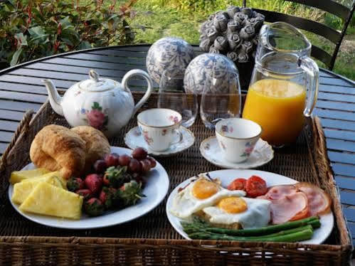 Revive On Oakview Boutique Beauty And Accommodation Ashburton Eksteriør billede